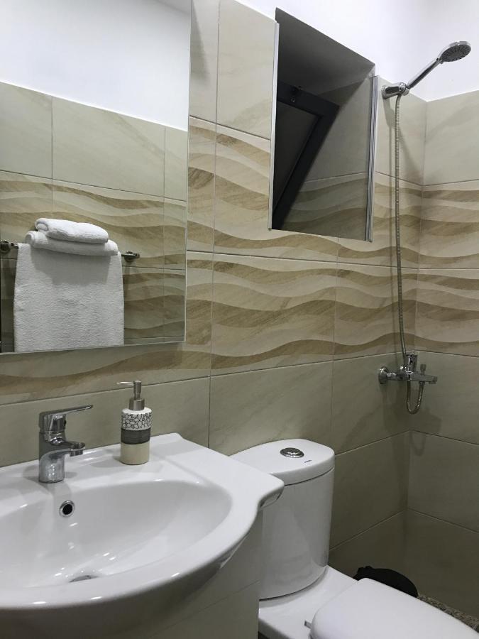 The Mosaic House - Shtepia Me Mozaik Hotel Permet Luaran gambar